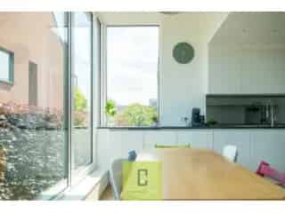 Huis te Koop Assebroek - Luxe Villa met Zonnepanelen en Thuisbatterij