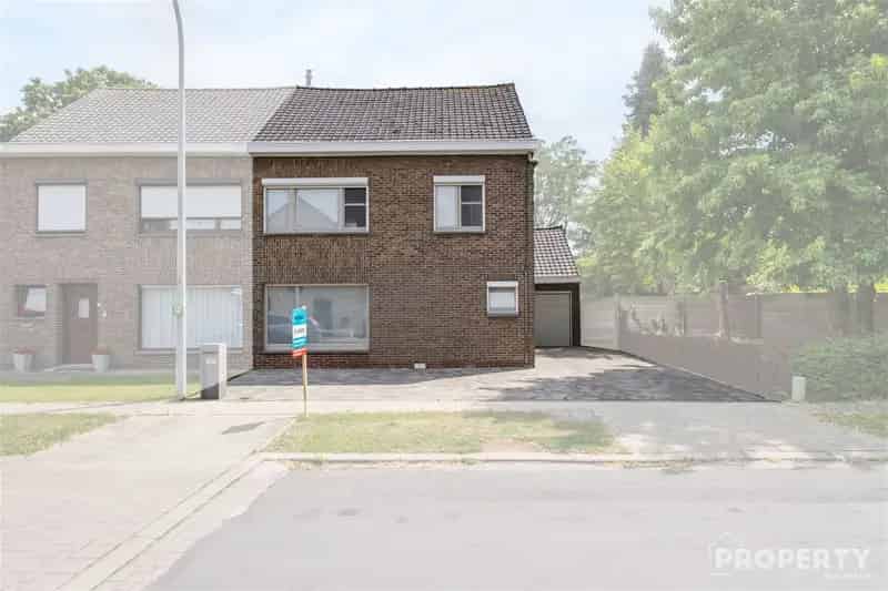 Huis te koop Kuurne: 3 slaapkamers, tuin, garage