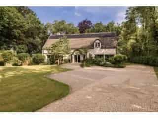 Luxe Villa te Kalmthout 4 slaapkamers grote tuin