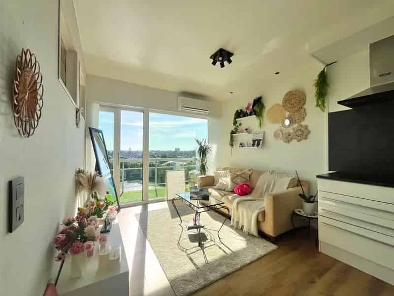 Appartement te huur Knokke-Heist: Vernieuwd met Zonneterras en Uitzicht
