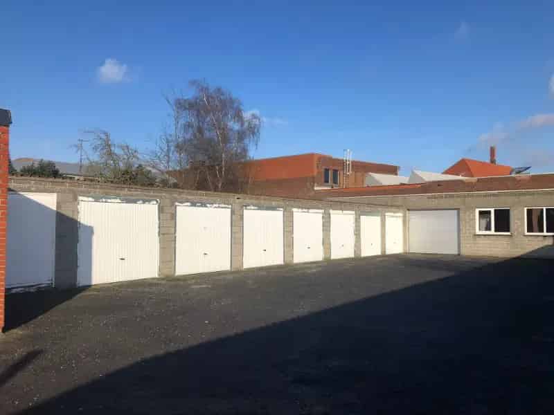 Garagebox te Huur in Garagecomplex