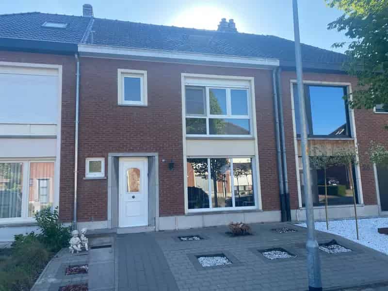 Huis te koop 3 slaapkamers bureau terras