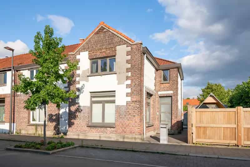 Huis te huur Edegem Mortsel 3 slaapkamers 2 badkamers tuin