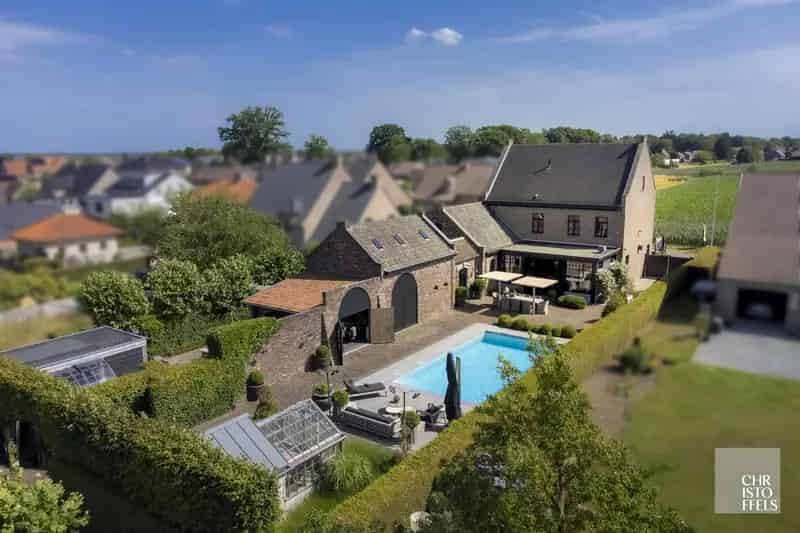 Herenvilla 533m2 Zwembad Wintertuin Gastenverblijf Nabij NL Grens