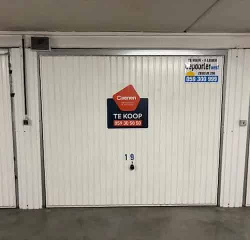 Garagebox Middelkerke Centraal Gelegen