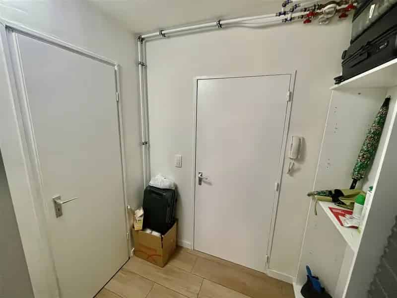 Gerenoveerd 1K Appartement met Terras te Koop