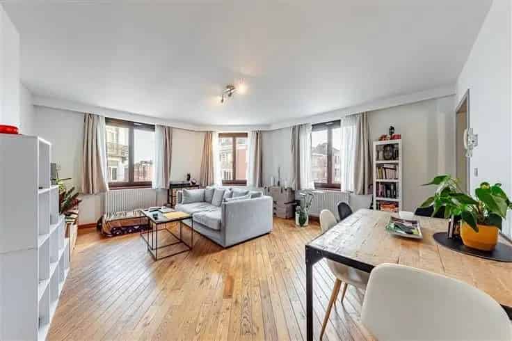 Appartement Te Koop Elsene 80m2 Lichtrijk Nabij Ter Kamerenbos
