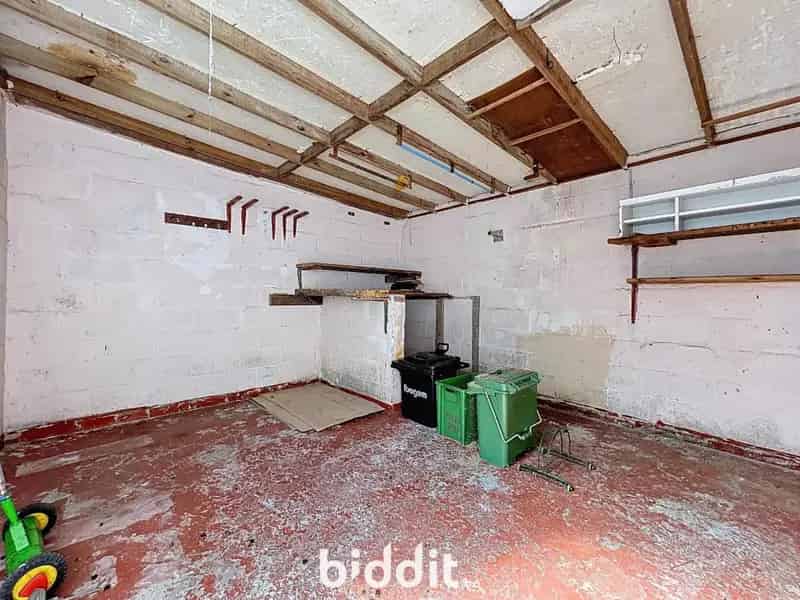 TE RENOVEREN WONING MET TUIN