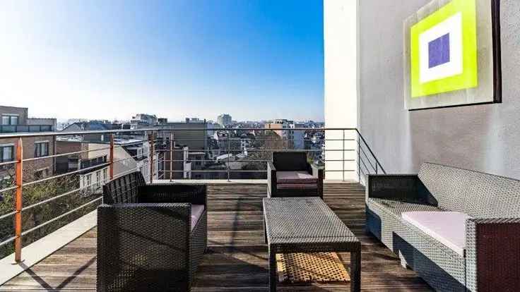 Penthouse Duplex 218m2 te Huur - 3 slaapkamers - Parkeerplaats