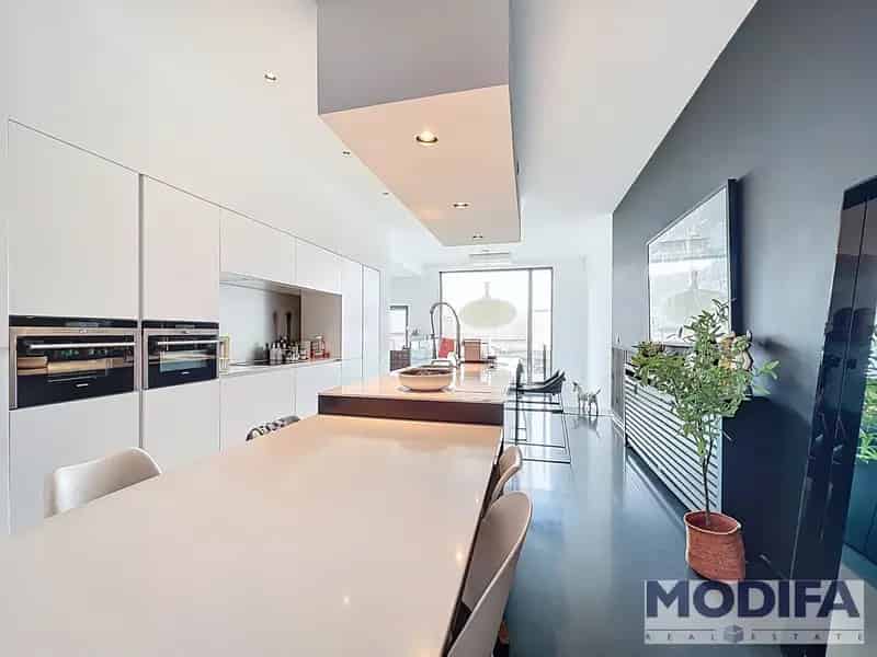 Huis te koop Beersel 4 slaapkamers 330m² gerenoveerd