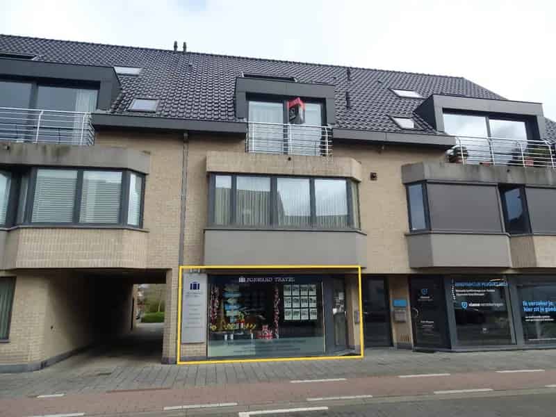 Instapklare Handelsruimte Sijsele Centrum