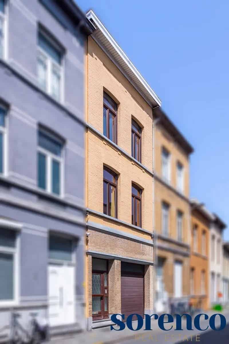 Ruime Bel-Etage Antwerpen 4-5 slaapkamers 3 badkamers Garage Terrassen