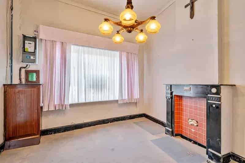 Op te frissen woning 3 slaapkamers tuin Aalst