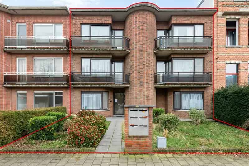 6 Appartementen Schoten: Opbrengsteigendom te Koop