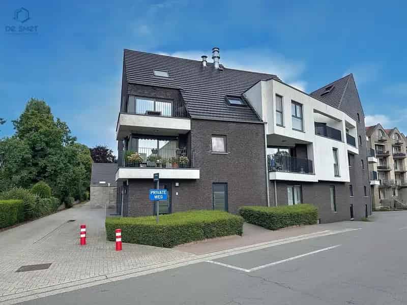 Appartement te koop Zottegem: Instapklaar Duplex Nabij Centrum