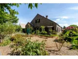 Villa te koop Machelen - 4 slaapkamers, 2 badkamers, garage en tuin