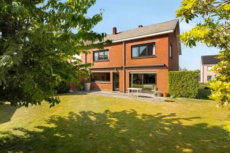 Huis te koop Roeselare 3 slaapkamers Rustige locatie