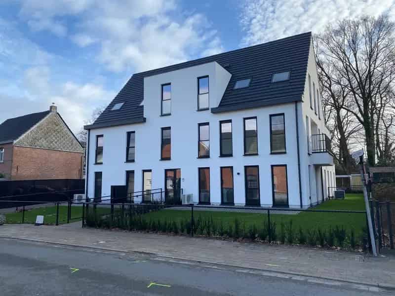 Appartement te koop: 1 slaapkamer, tuin, carport, energiezuinig