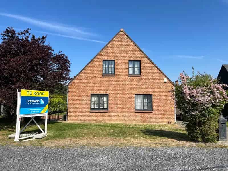 Uitzonderlijke Villa met Studio Te Koop Toplocatie