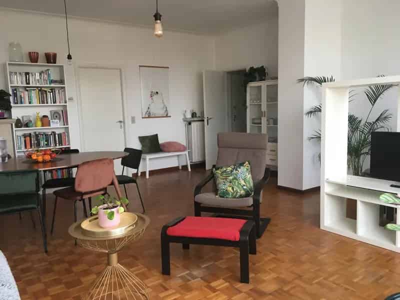 Lichtrijk 3-slaapkamer appartement Paardenmarkt
