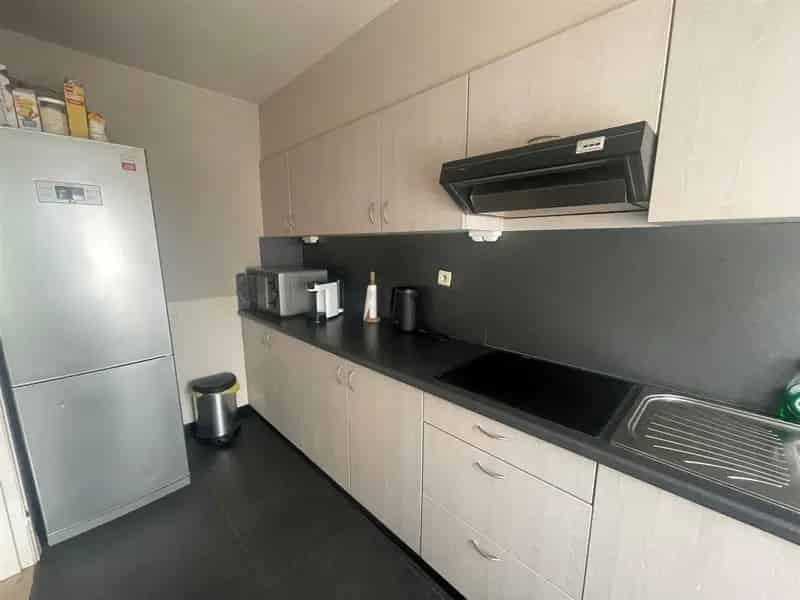 Prachtig appartement 2 slaapkamers terras nabij scholen winkels