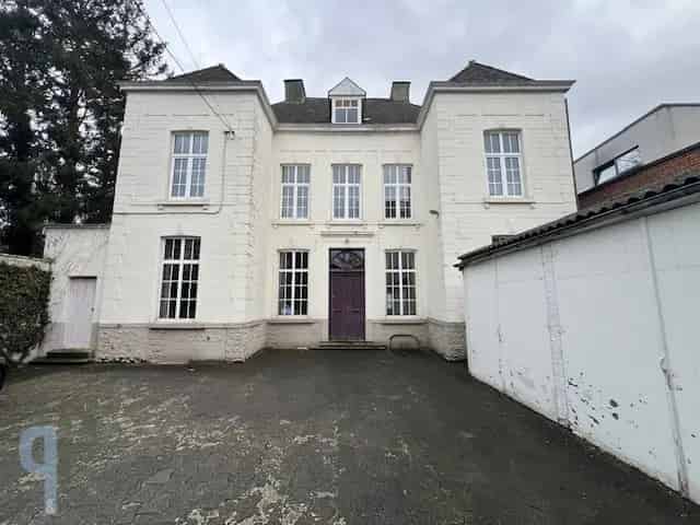 Herenwoning te renoveren Brakel