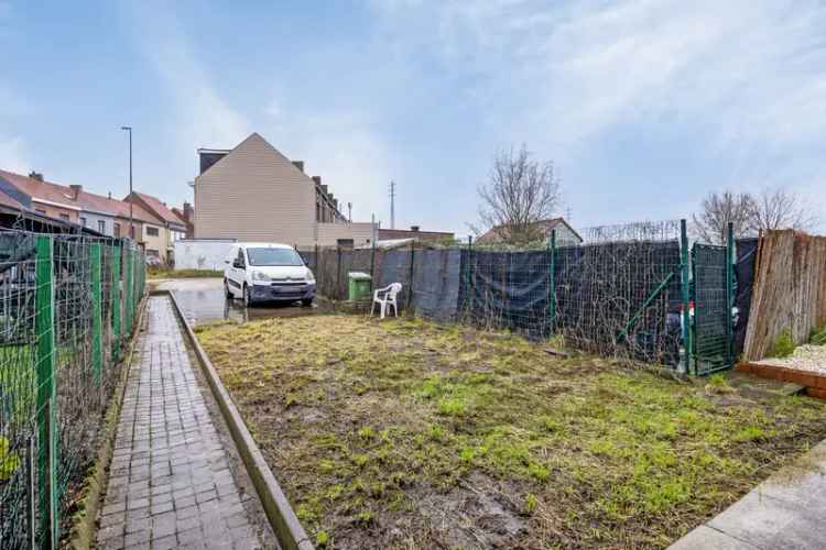 Te huur gerenoveerde woning in Tienen met 2 kamers en tuintje