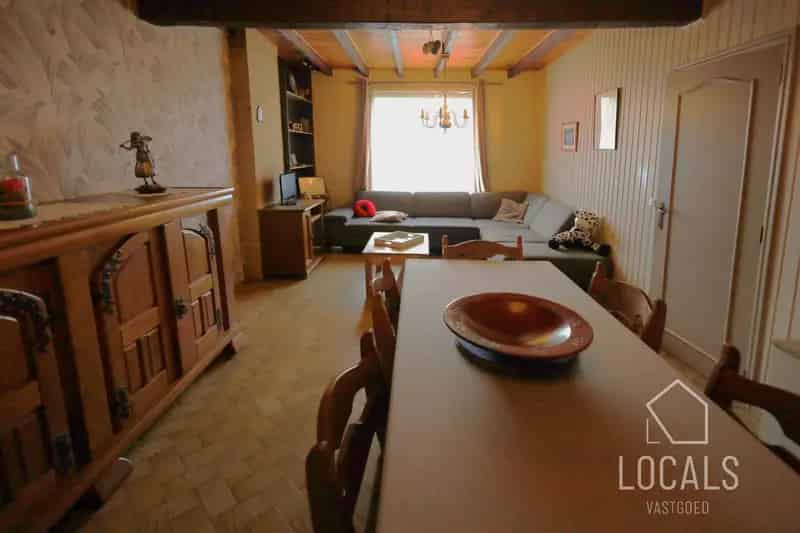 Te renoveren woning Kerksken