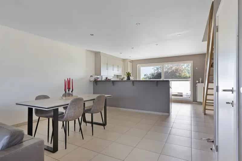 Ruime Duplex te Koop in Haaltert