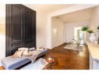 Gelijkvloers appartement Antwerpen - gerenoveerd en lichtrijk