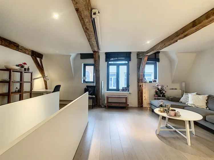 Gezellig duplex-appartement in het historische centrum! 