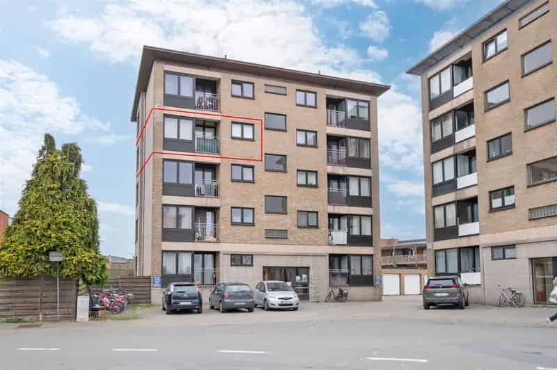 Appartement te koop Sint Niklaas 3 slaapkamers garage