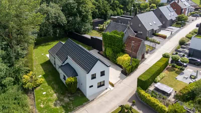 Gerenoveerde woning te koop Zottegem
