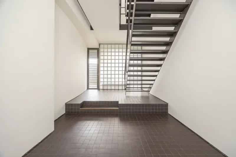 Modernistisch Kantoor te Wilrijk 700m²