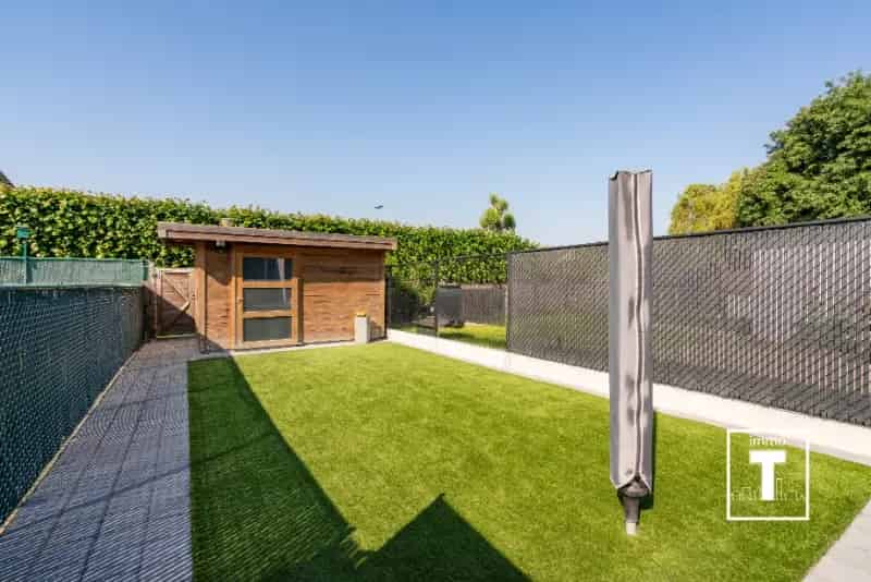 Huis te koop in Melle: gerenoveerde woning met tuin