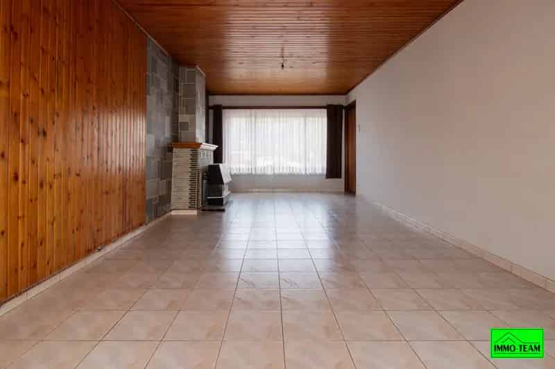 Huis te koop Liedekerke: 3 slaapkamers, tuin en garage