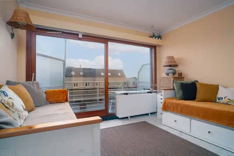 Studio te koop Westende: Strandvakantie of Pied-à-Terre
