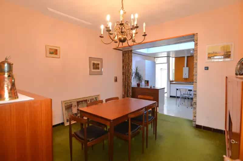 Rijwoning te renoveren Muizen