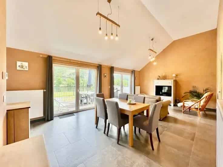 Te Koop Anhée: Appartementenblok 2x60m² -  Energiezuinig -  Ideaal voor Investering