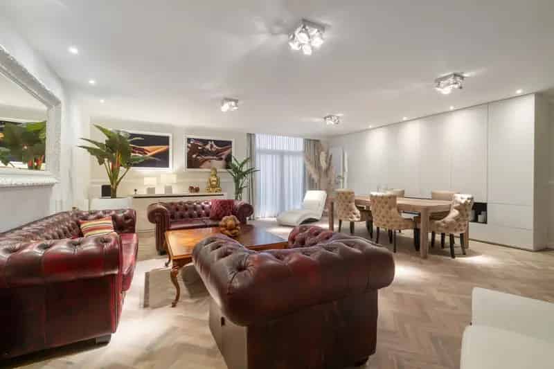 Duplex Appartement Herzele: Luxueus Wonen en Slim Investeren