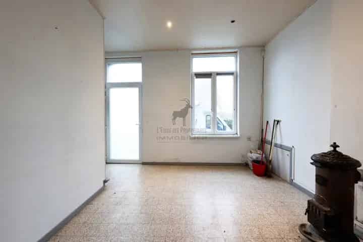 Huis te Koop Roux - Charmante woning