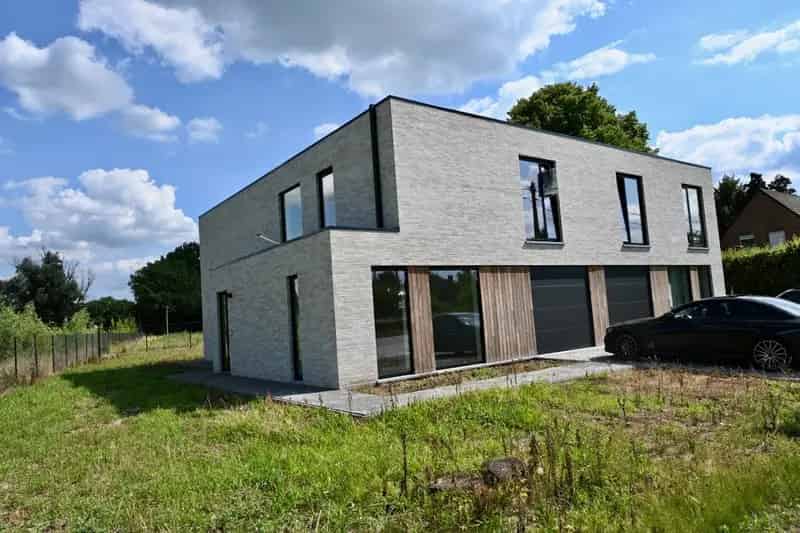 Luxe Nieuwbouwwoning 3 slaapkamers 2 badkamers