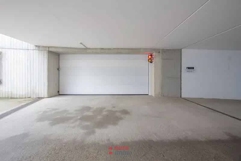 Garagebox G1042 te Huur