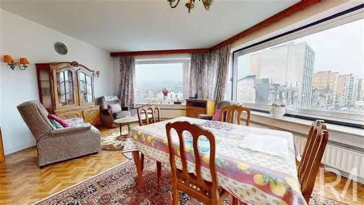 Appartement Te Koop 2 slaapkamers Nabij Station Guillemins