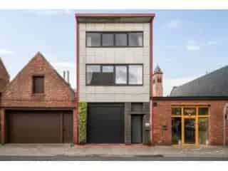 Huis te koop Turnhout Magazijn met woning