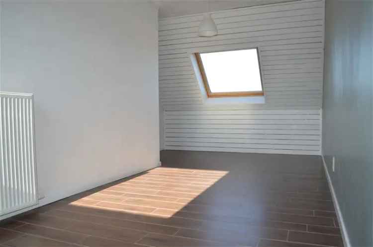 Huis te koop: Instapklare woning met garage en terras