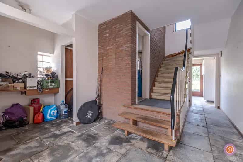 Ruime woning met veel potentieel te Wintam