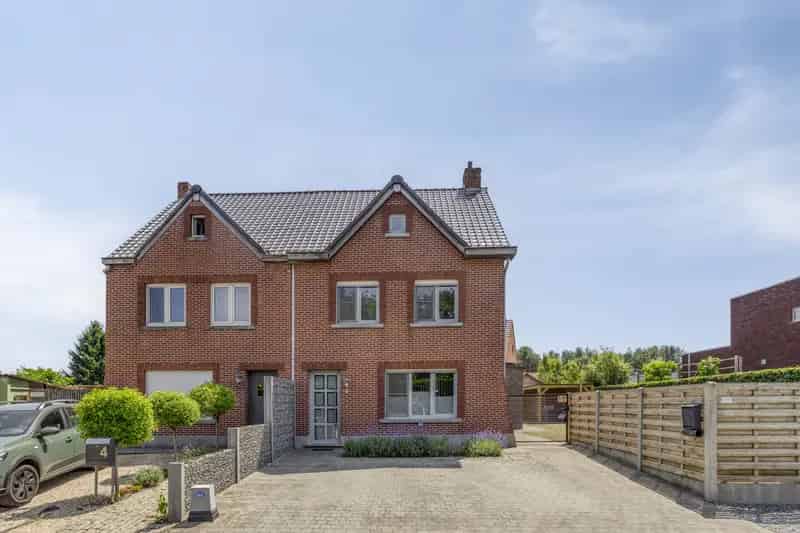 Huis te huur: Gezellige gezinswoning met 3 slaapkamers en tuin