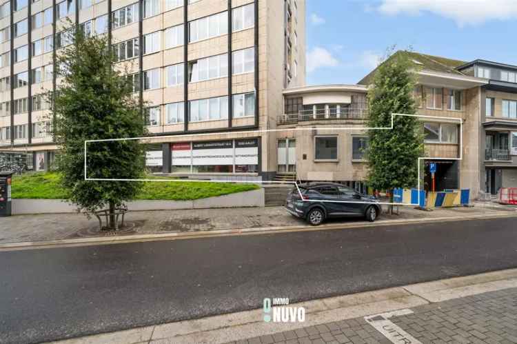 Kantoor met garages in het centrum van Aalst