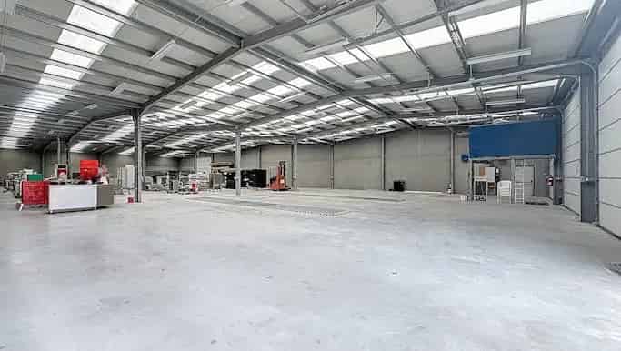 Magazijn te huur Wervik 1400m²